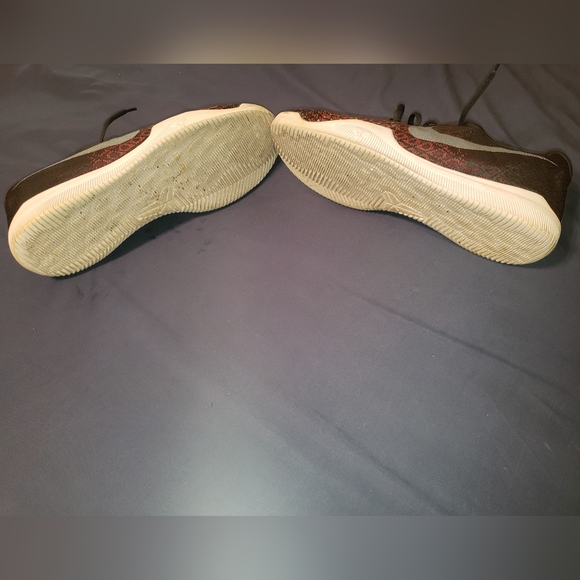 Kobe 11 elite burgundy blue & white - Picture 2 of 4